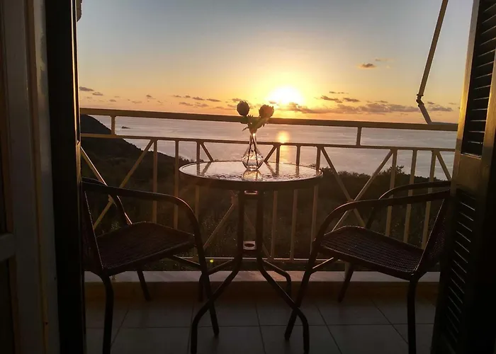 Caza Levantiera Kalamitsi Lefkada
