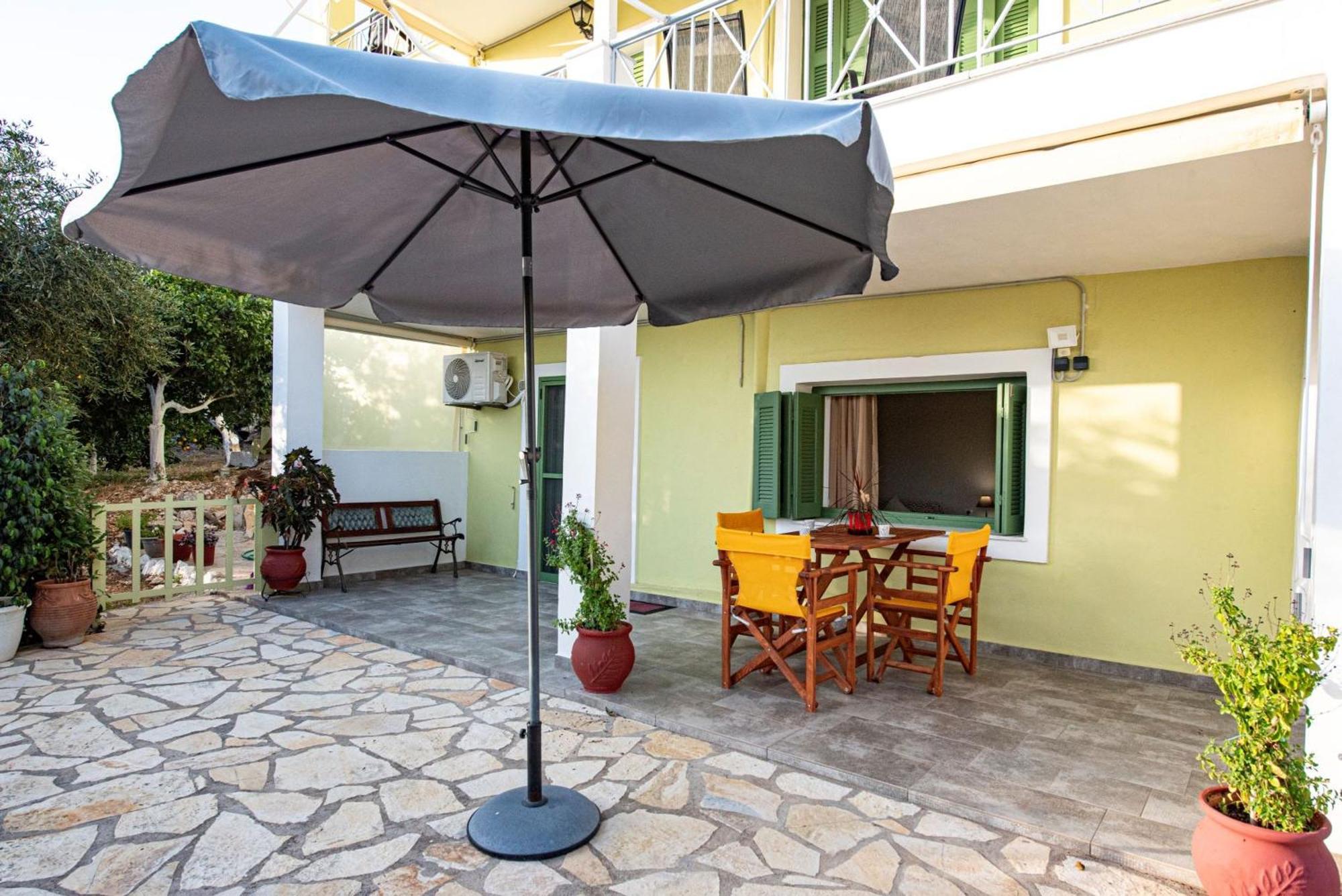 Caza Levantiera Lefkada *